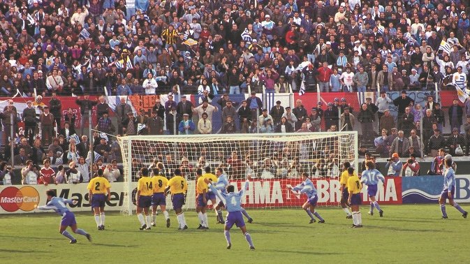 Medio siglo en el Field: los arcos del Estadio Centenario