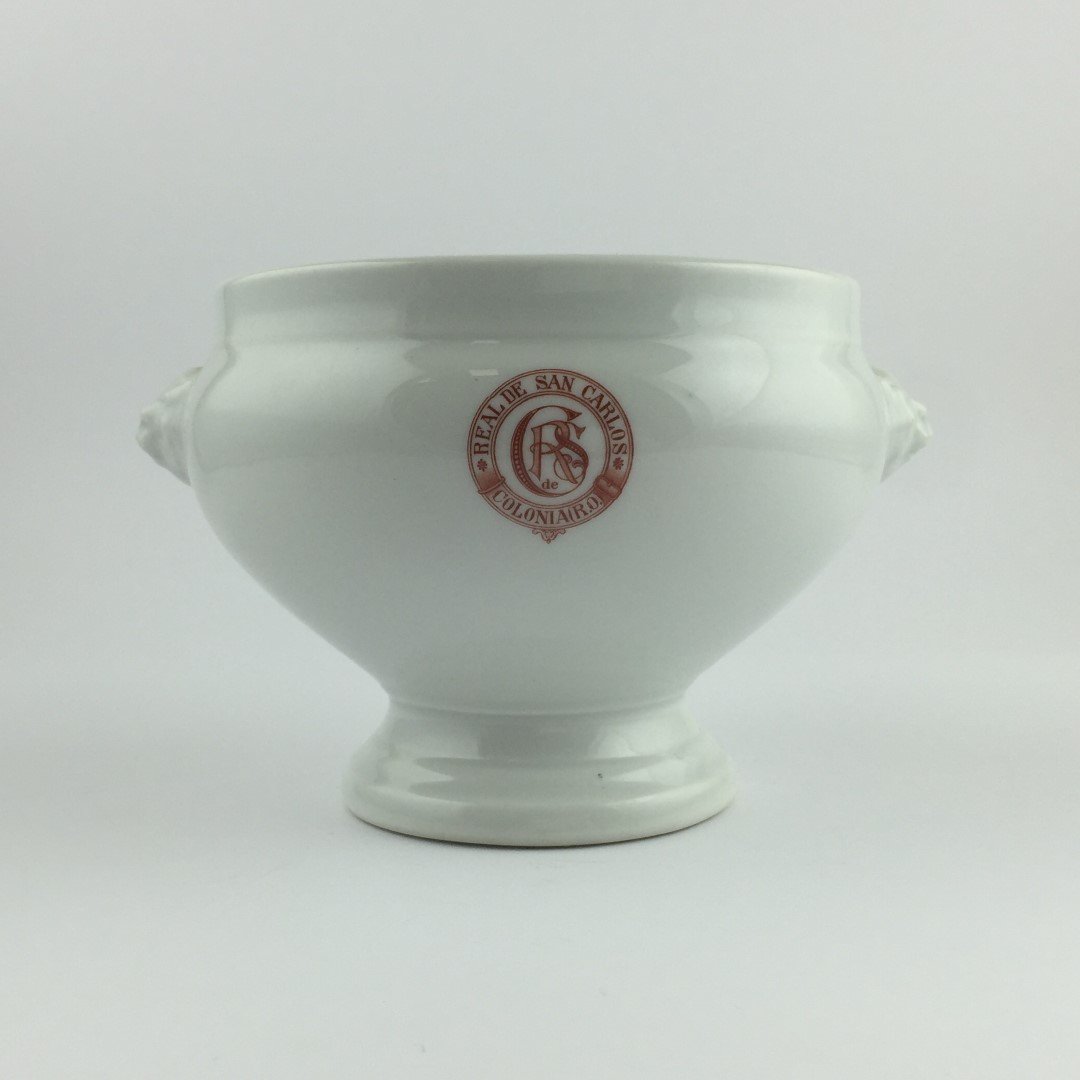 Porcelana "Real de San Carlos"