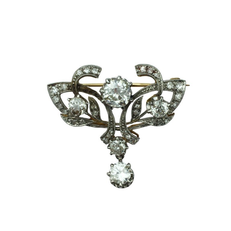 Prendedor en oro 18 K