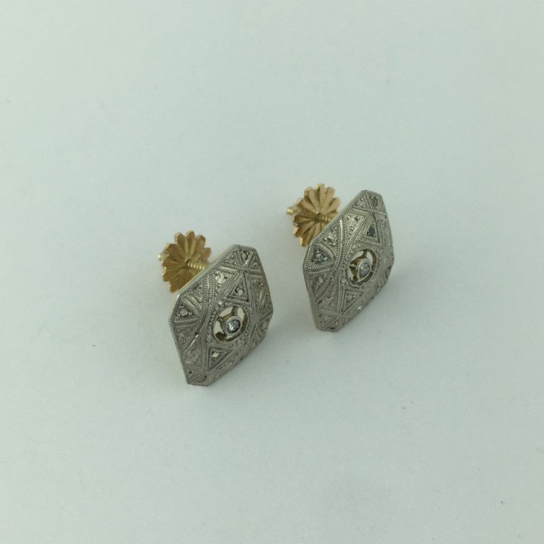 Tornillos en oro 18 K