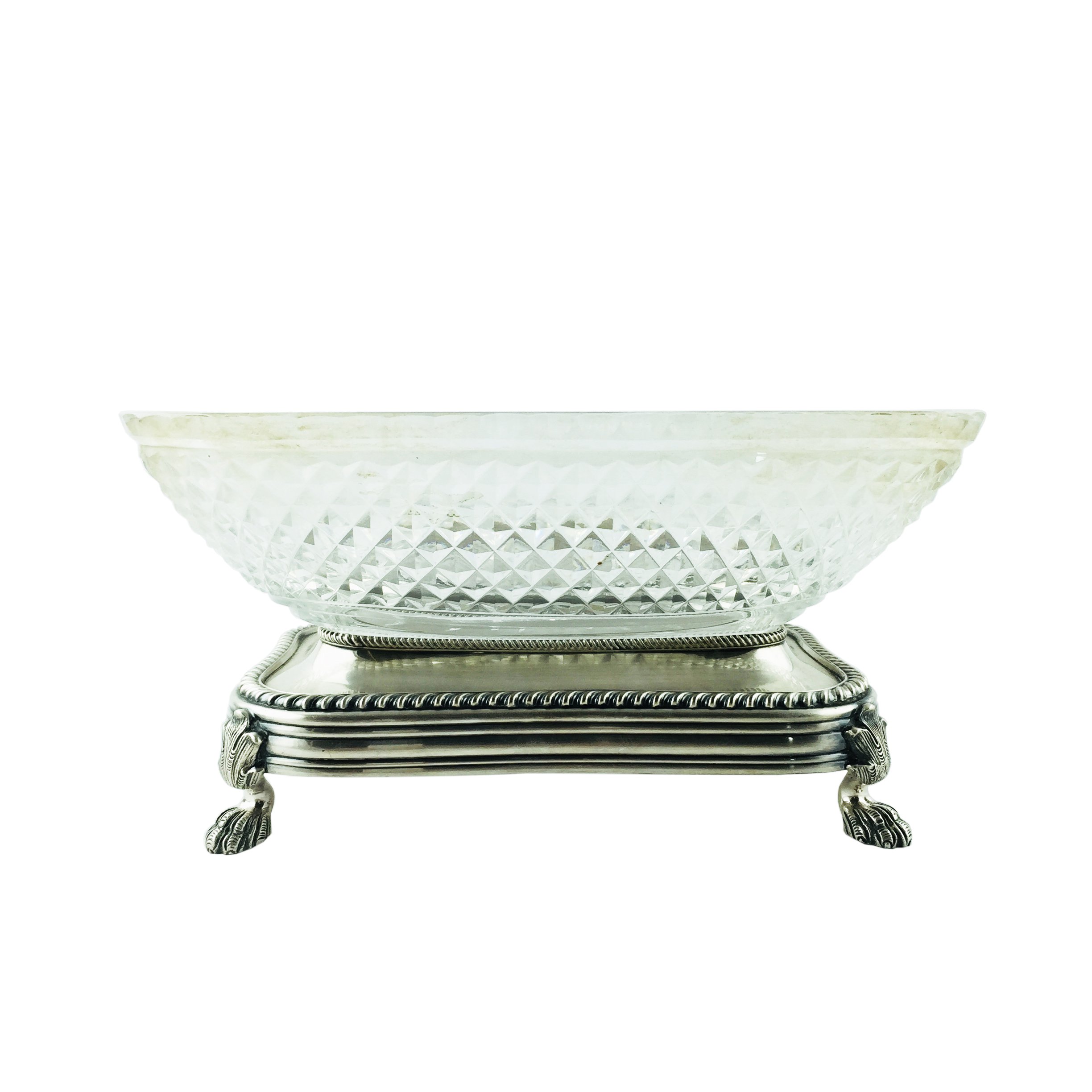 Centro de mesa en cristal y metal plaeado