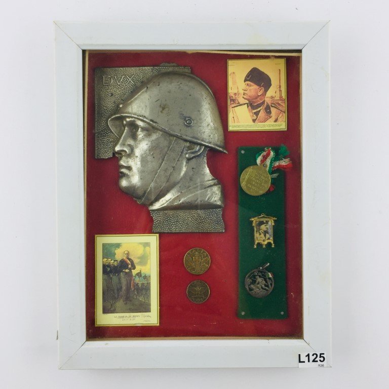 Piezas relacionadas a Mussolini