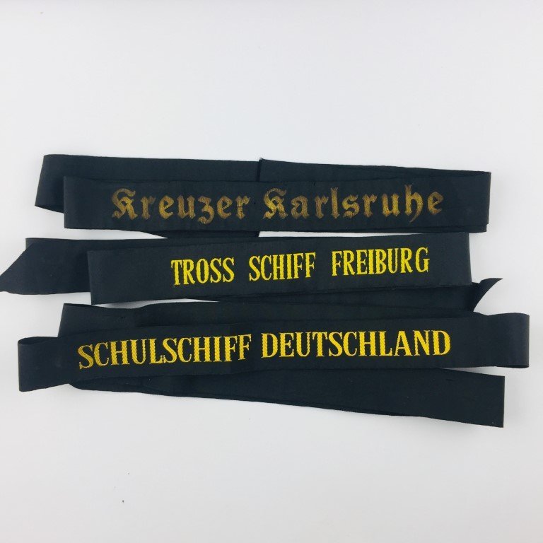 Tres cintas de gorra