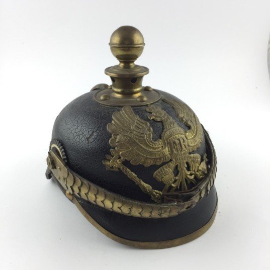 Pickelhaube prusiano