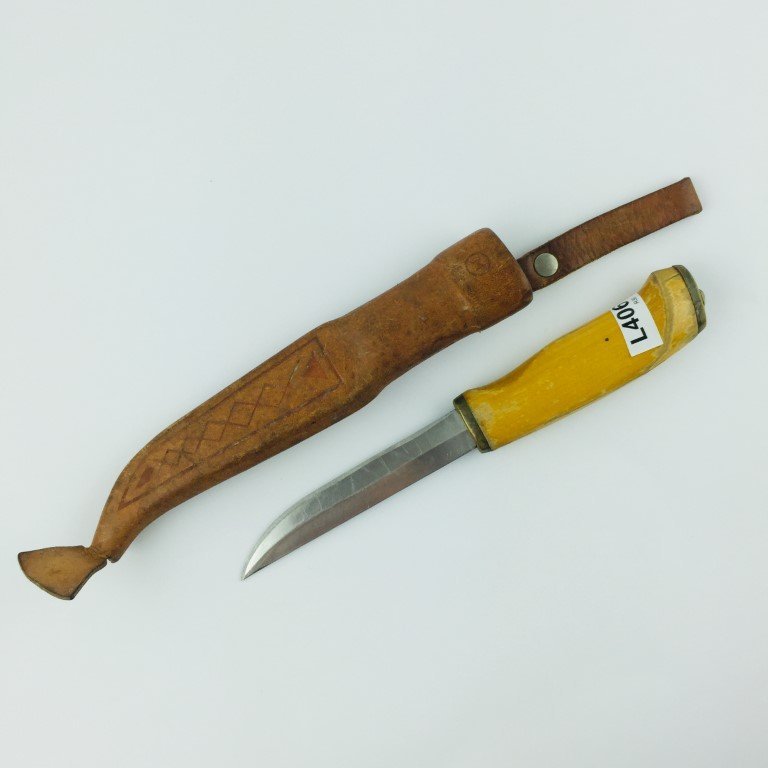 Cuchillo finlandés