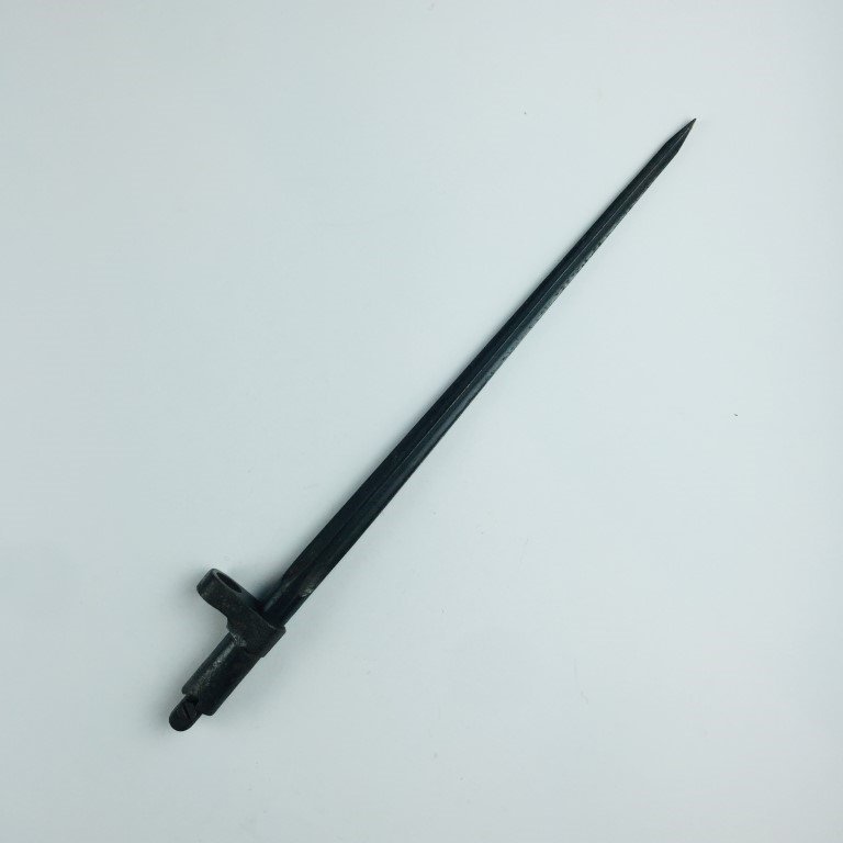 Bayoneta tipo pincho