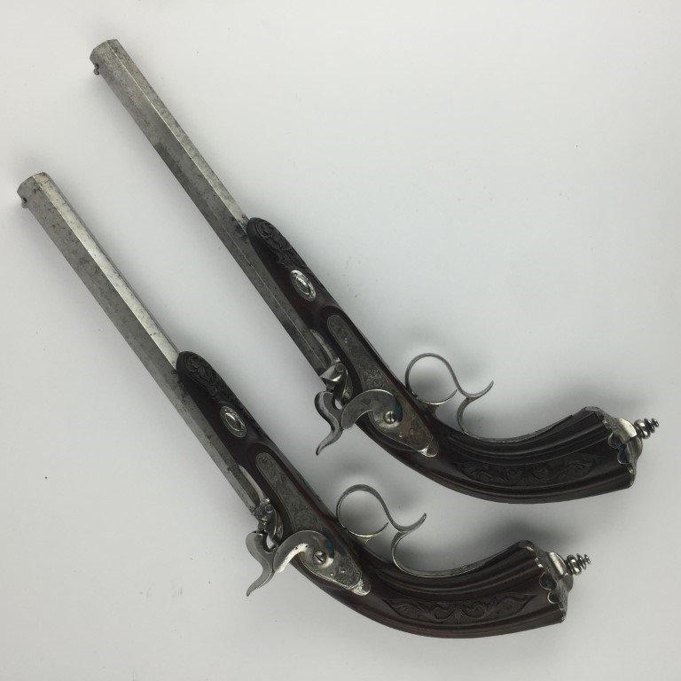 Par de pistolas de duelo