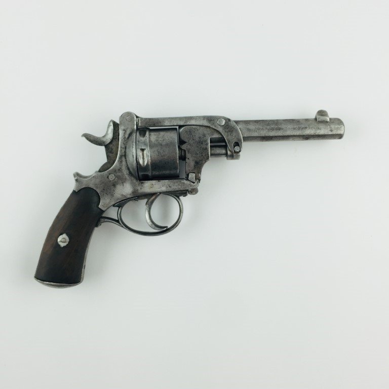 Revólver belga