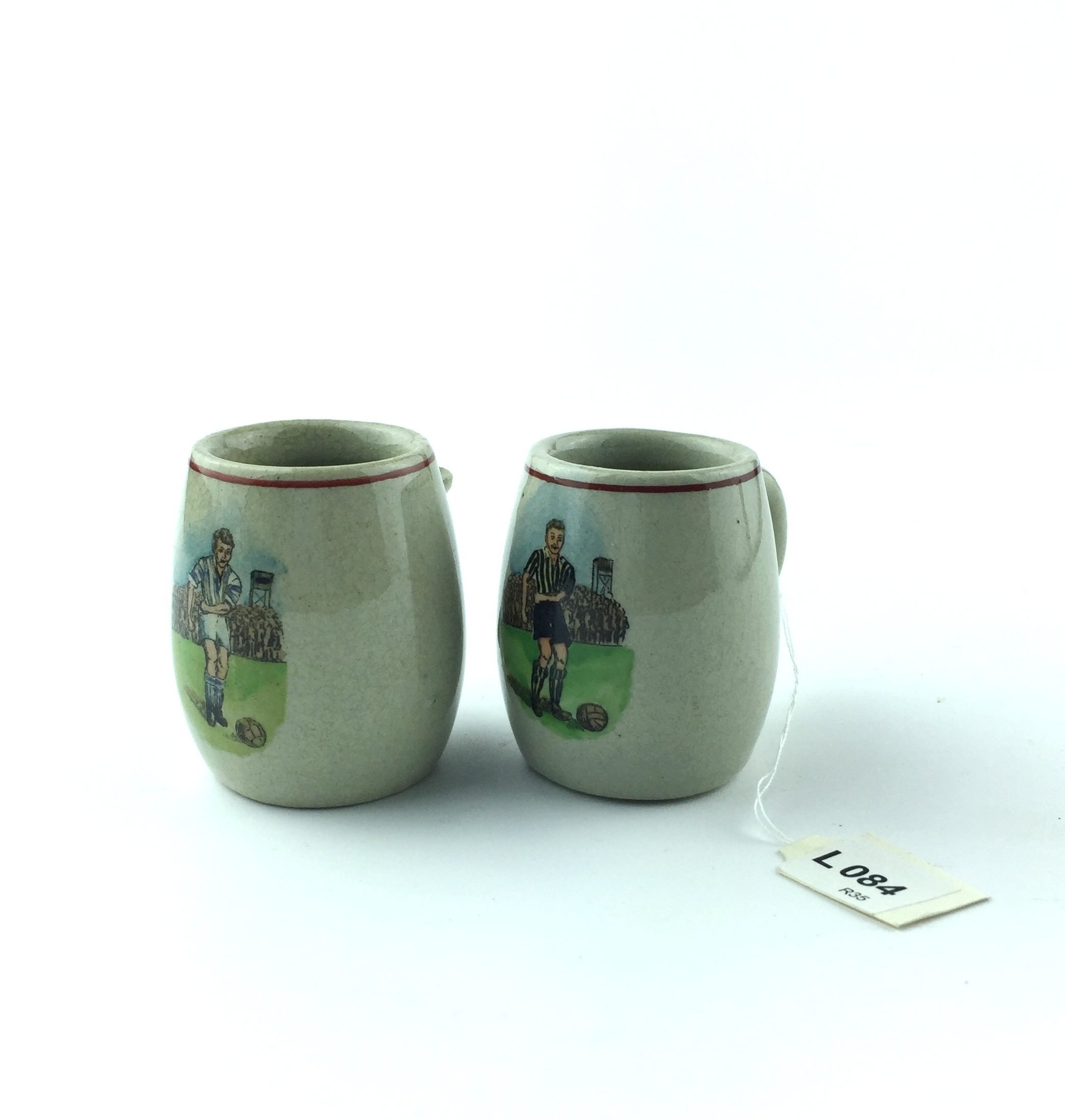 Pocillo y plato en porcelana