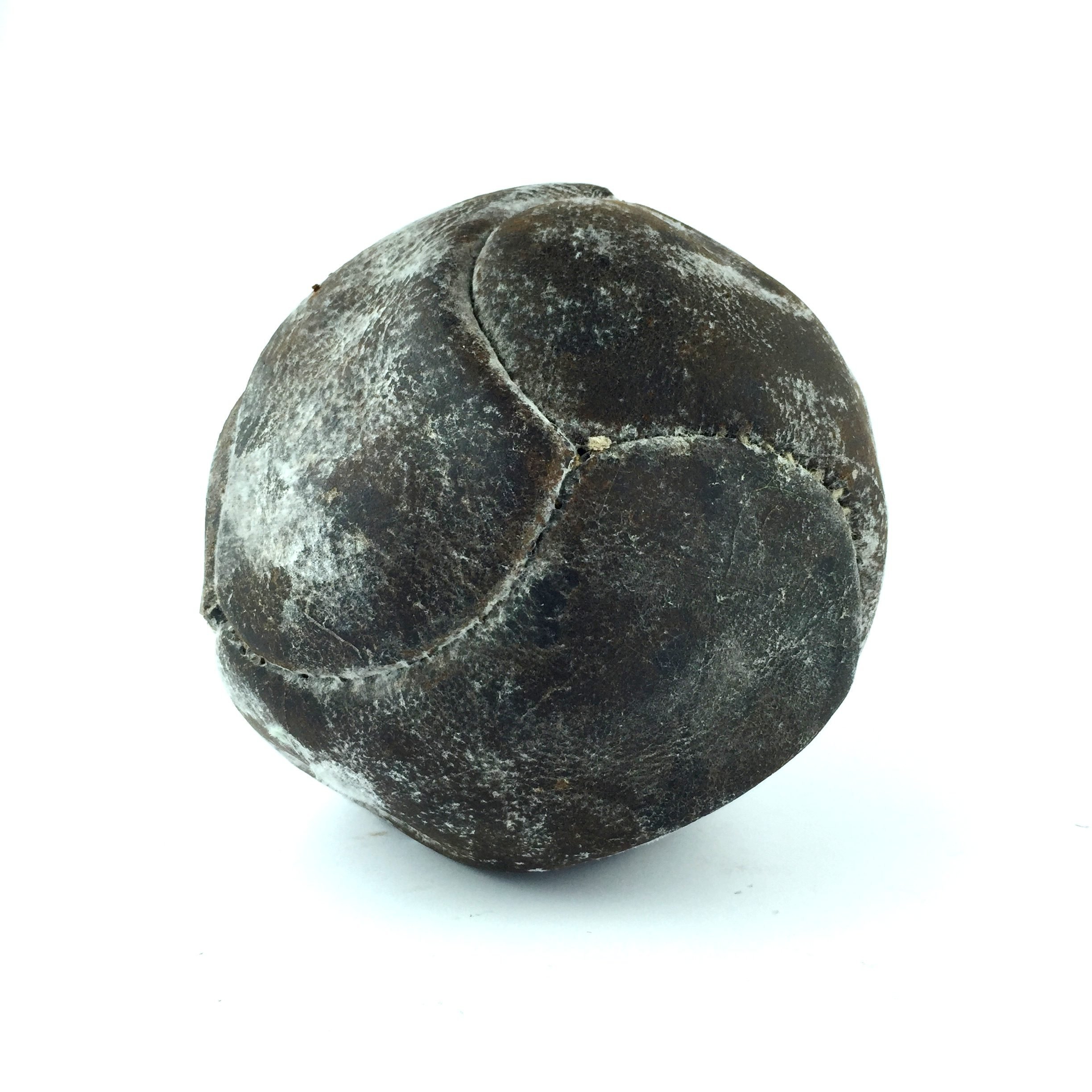 Antigua pelota de fútbol