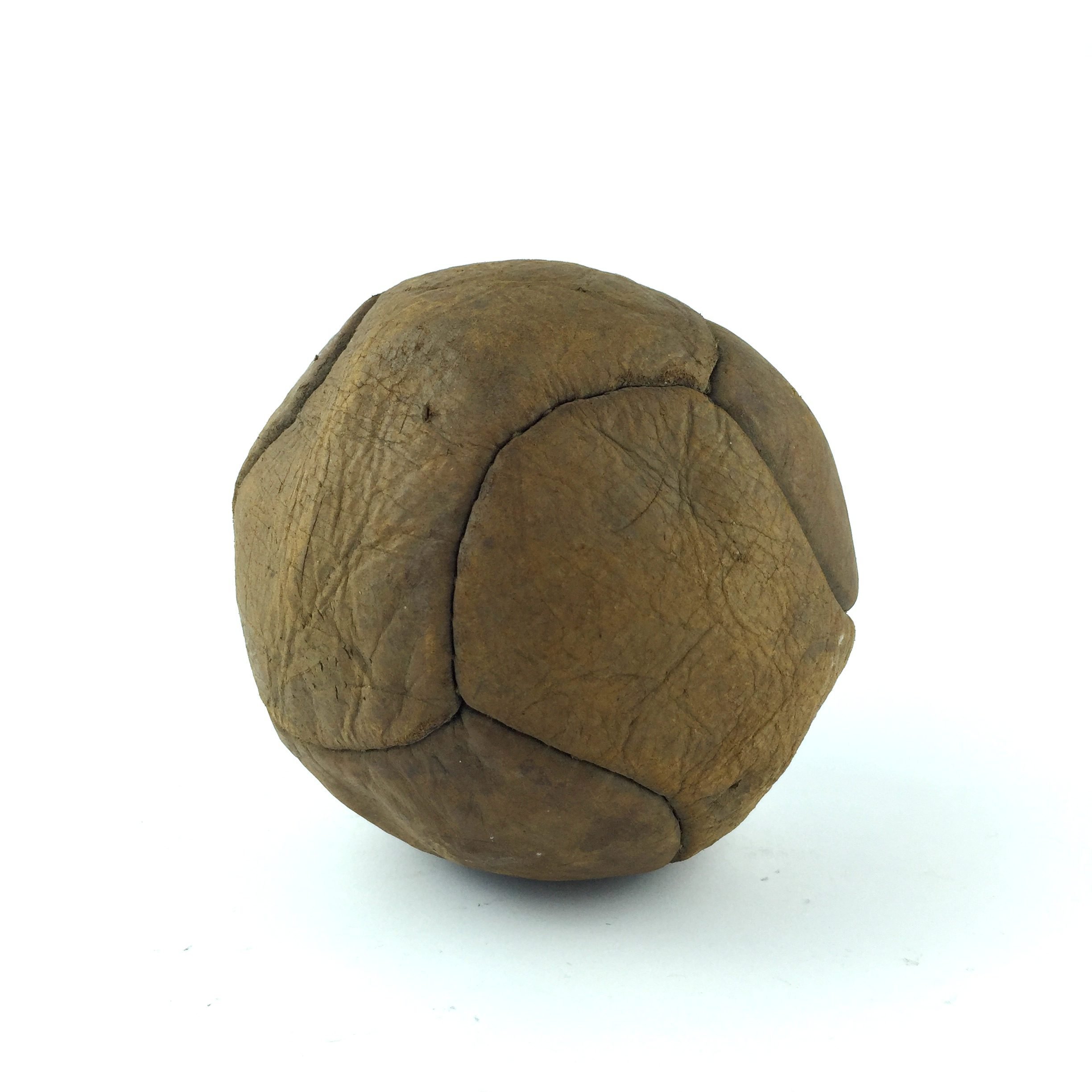 Antigua pelota de fútbol