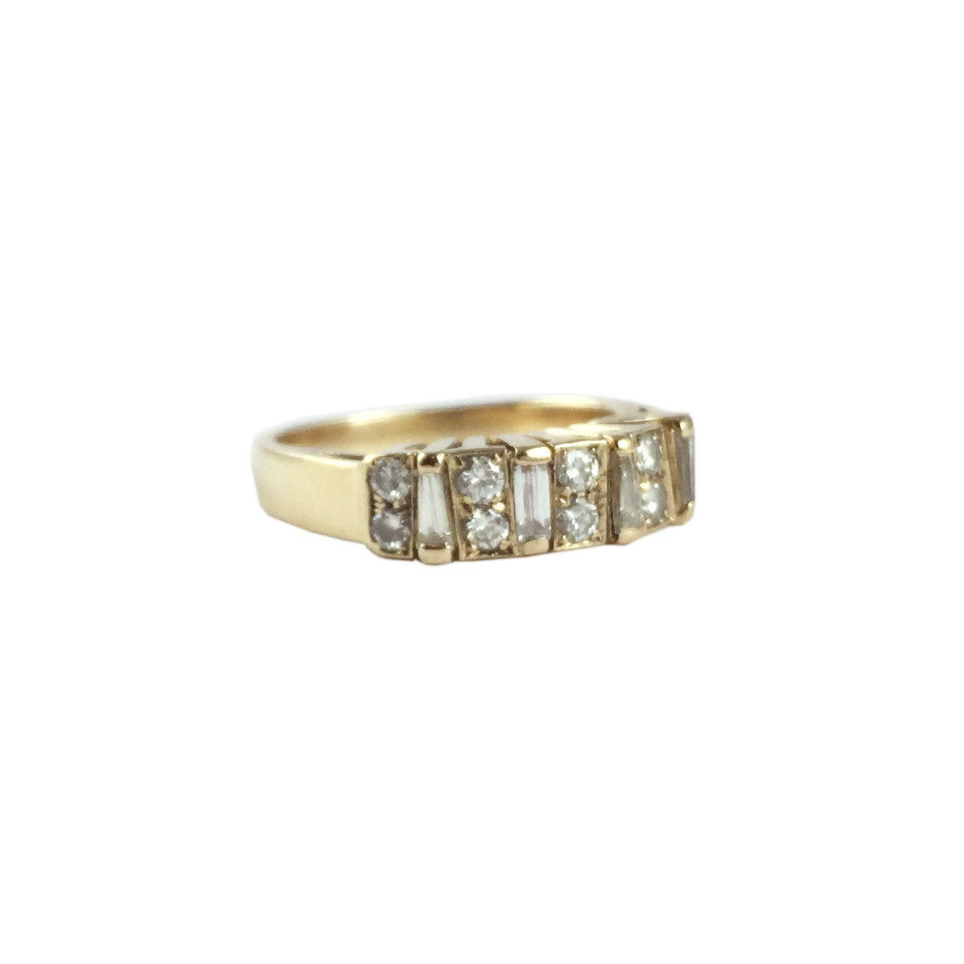 Anillo oro 18 K y brillantes