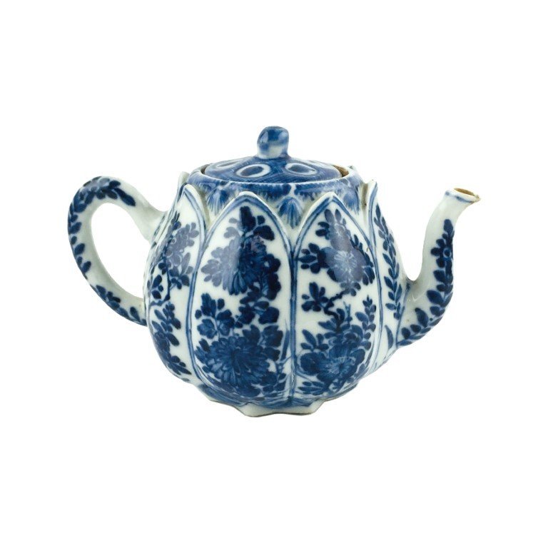 Tetera china en porcelana