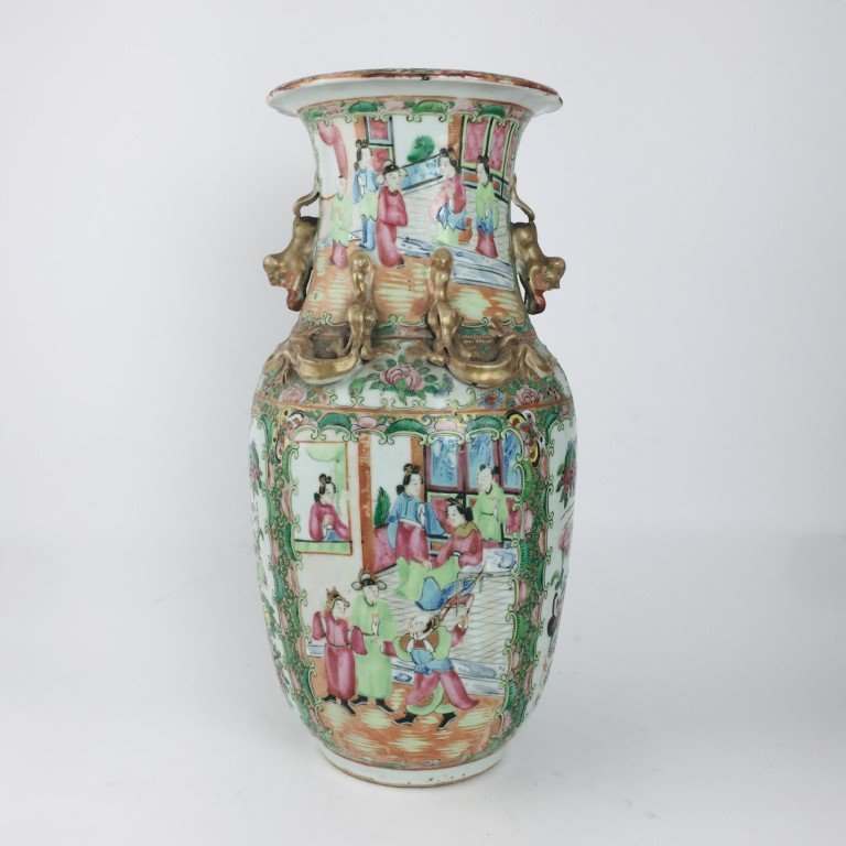 Florero en porcelana Cantón