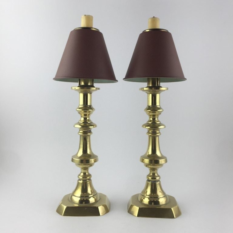 Candeleros en bronce