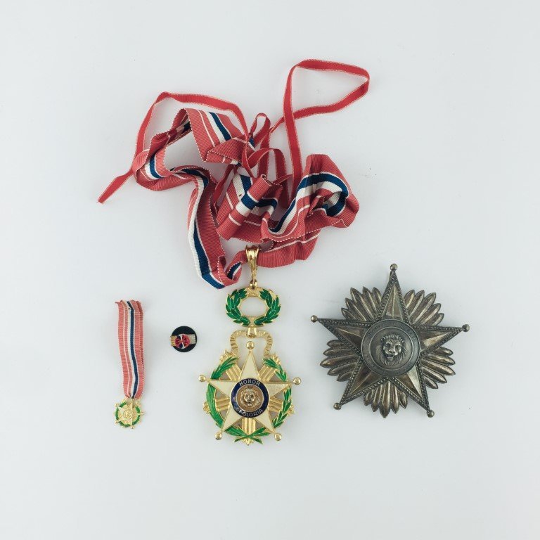 Condecoración vaticana