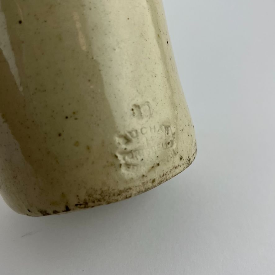 Tres botellas inglesas en gres - Imagen 3