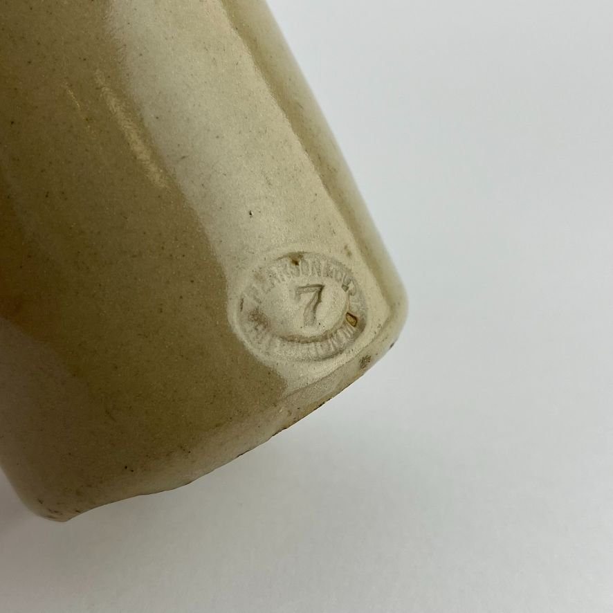 Tres botellas inglesas en gres - Imagen 2