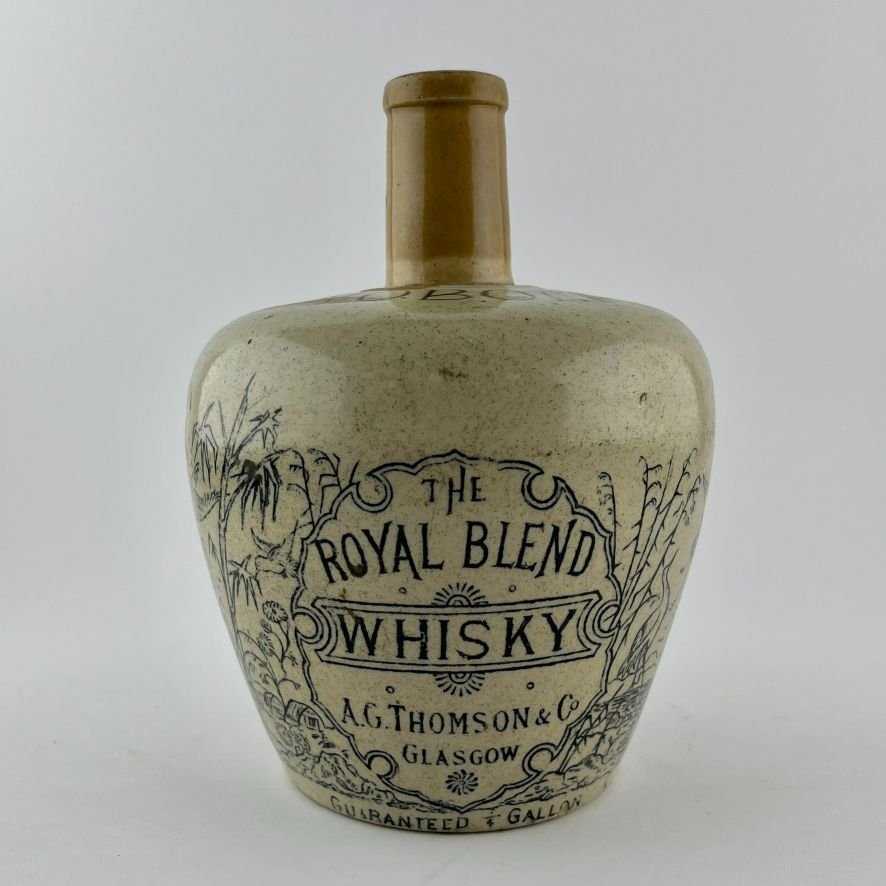 Tres botellas de whisky en gres - Imagen 5