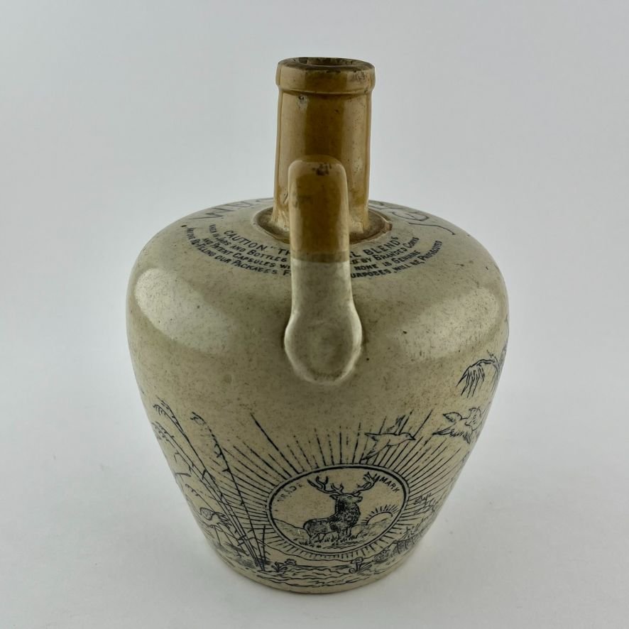 Tres botellas de whisky en gres - Imagen 7