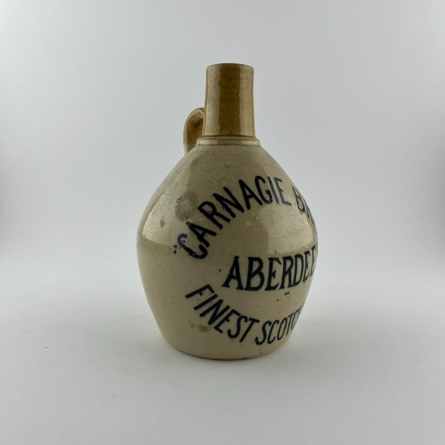 Tres botellas de whisky en gres - Imagen 6