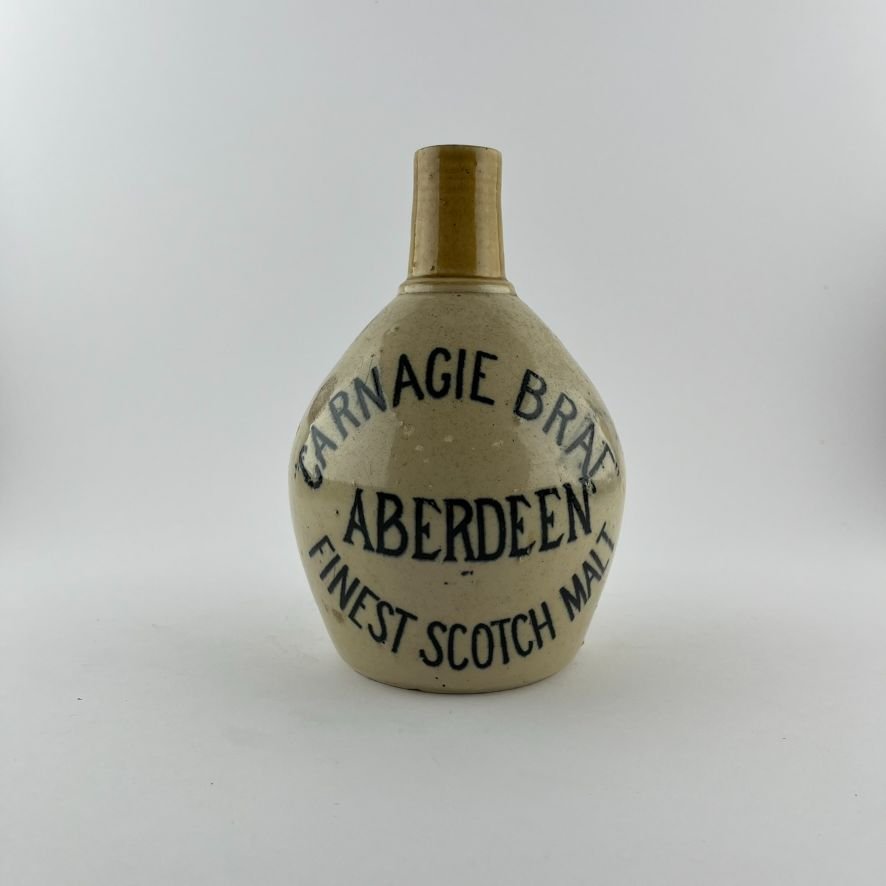 Tres botellas de whisky en gres - Imagen 7