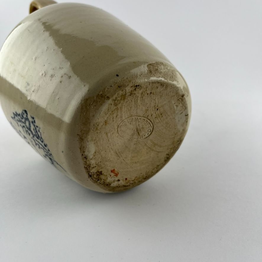 Tres botellas de whisky en gres - Imagen 13