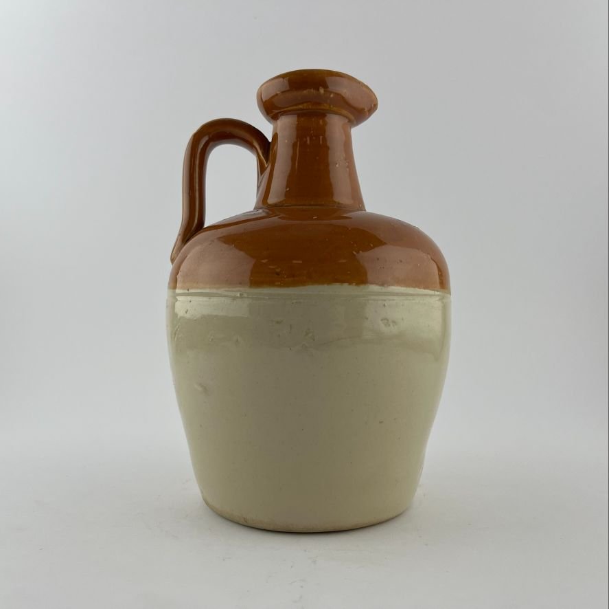 Tres botellas de whisky en gres - Imagen 2