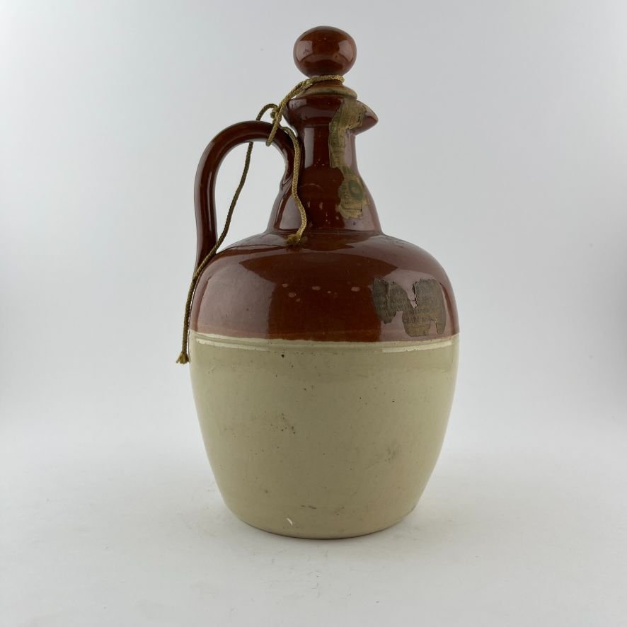 Tres botellas de whisky en gres - Imagen 8