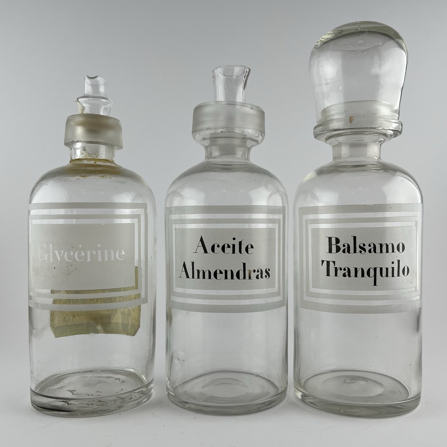 Seis frascos de farmacia - Imagen 2