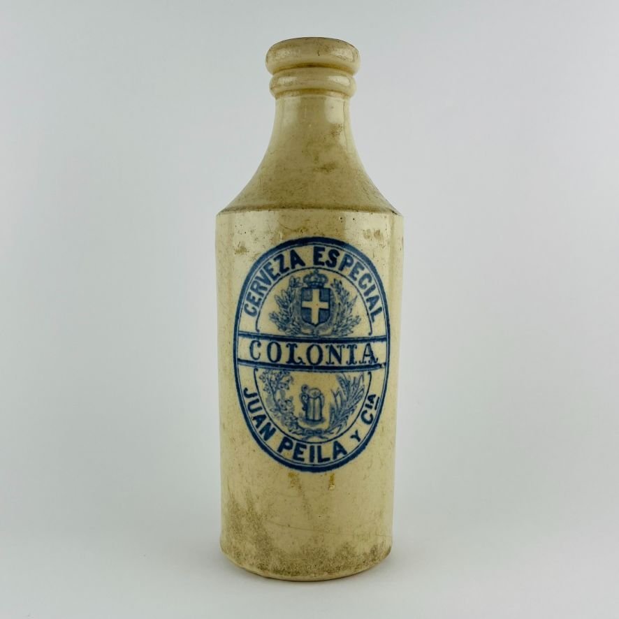 Botella uruguaya en gres