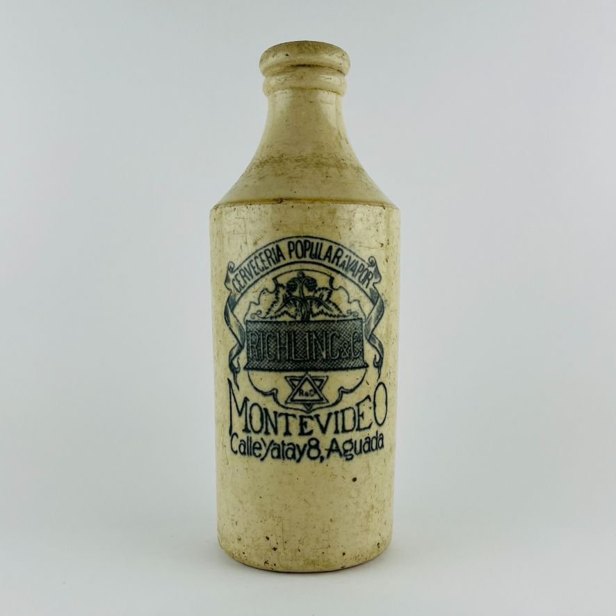 Botella uruguaya en gres