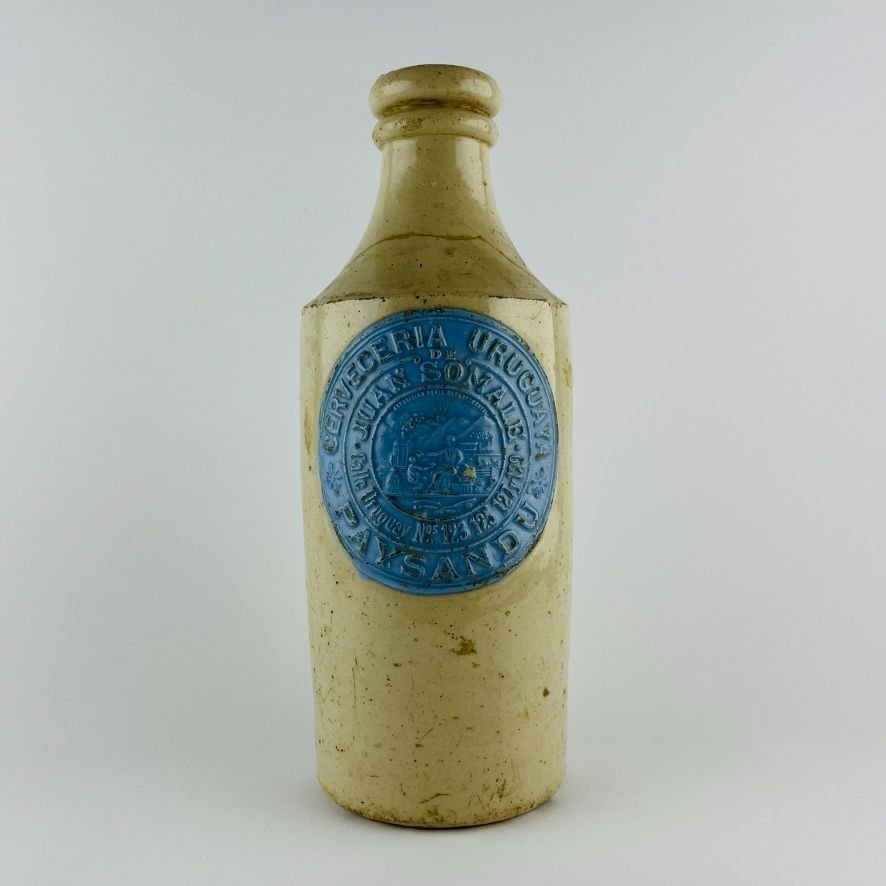 Botella uruguaya en gres