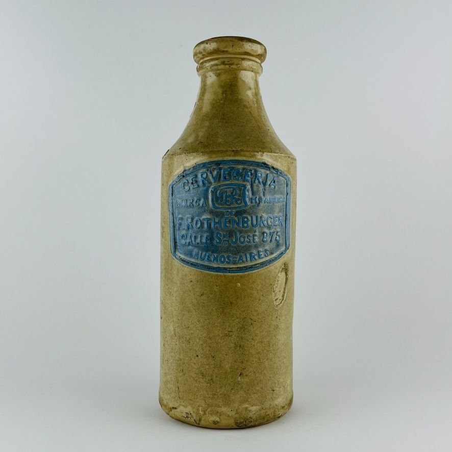 Botella argentina en gres