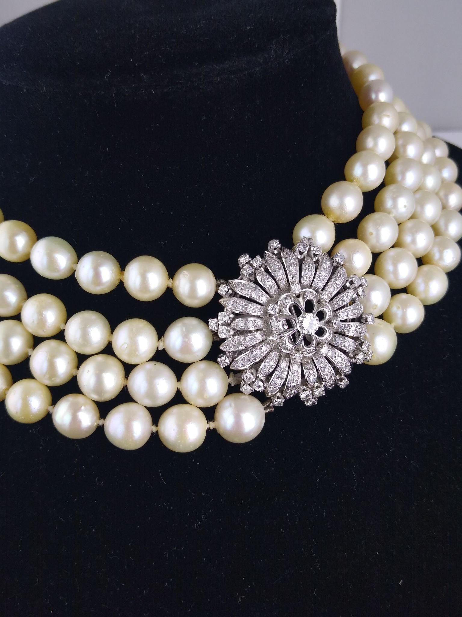 Collar perlas, oro 18 K y brillantes