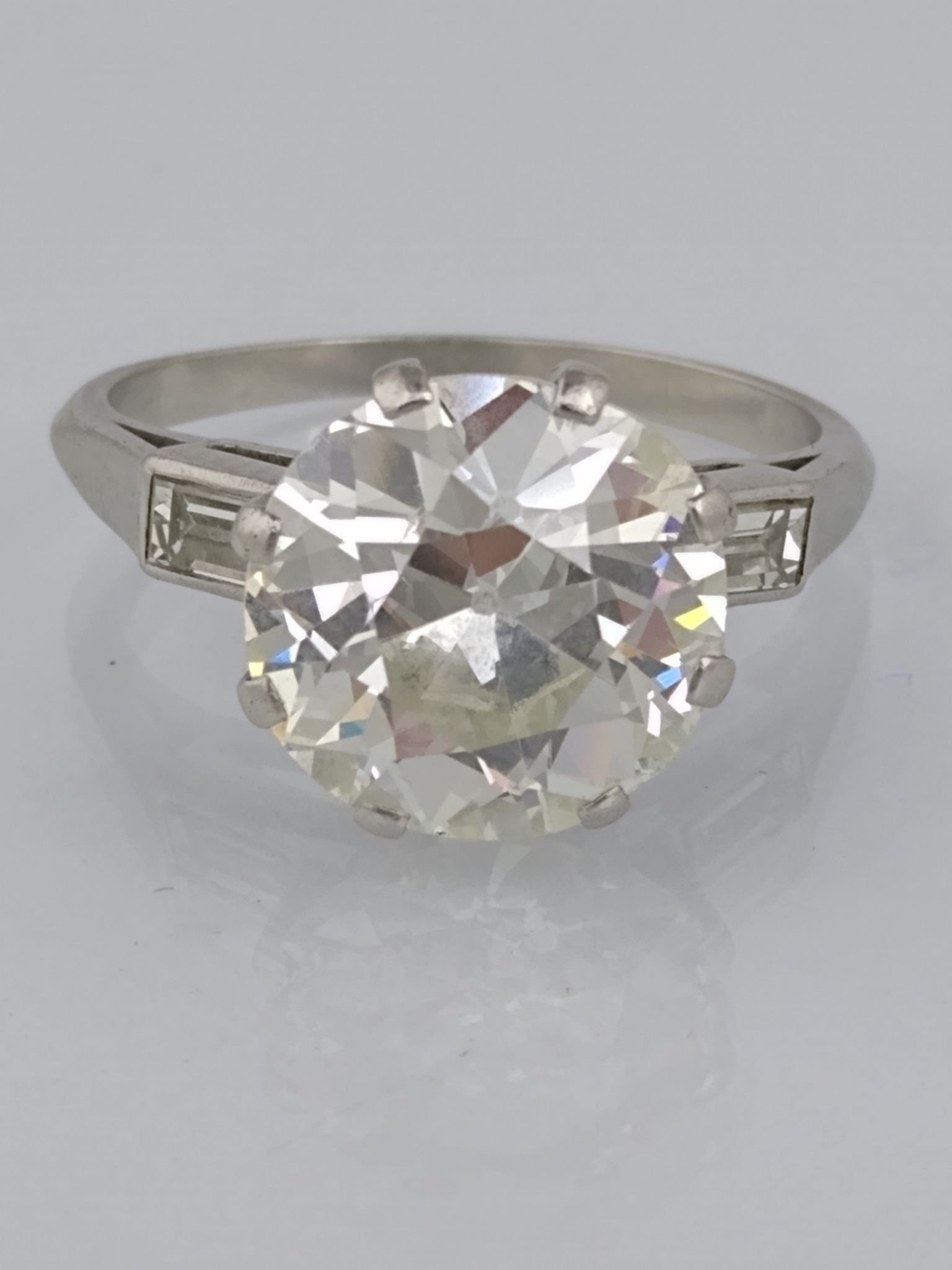 Anillo oro 18 K, brillante y diamantes - Imagen 5