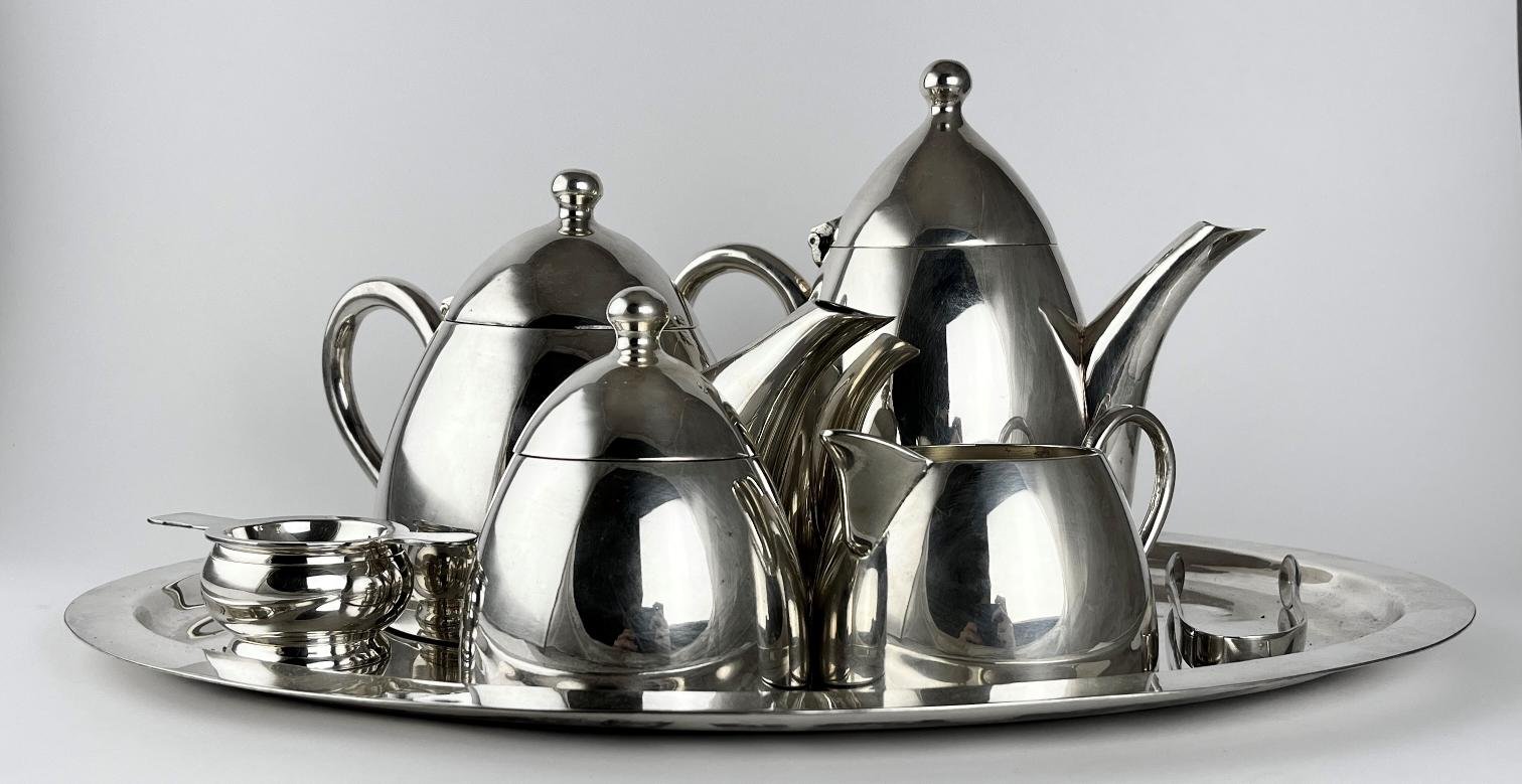 Juego para té y café en metal plateado