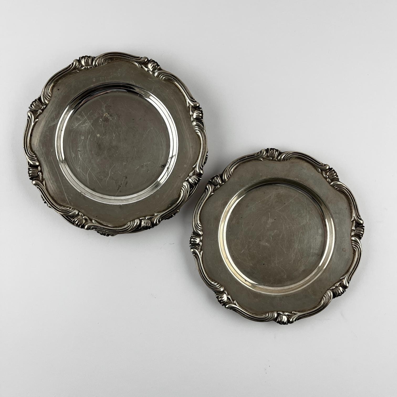 Posabotellas en plata