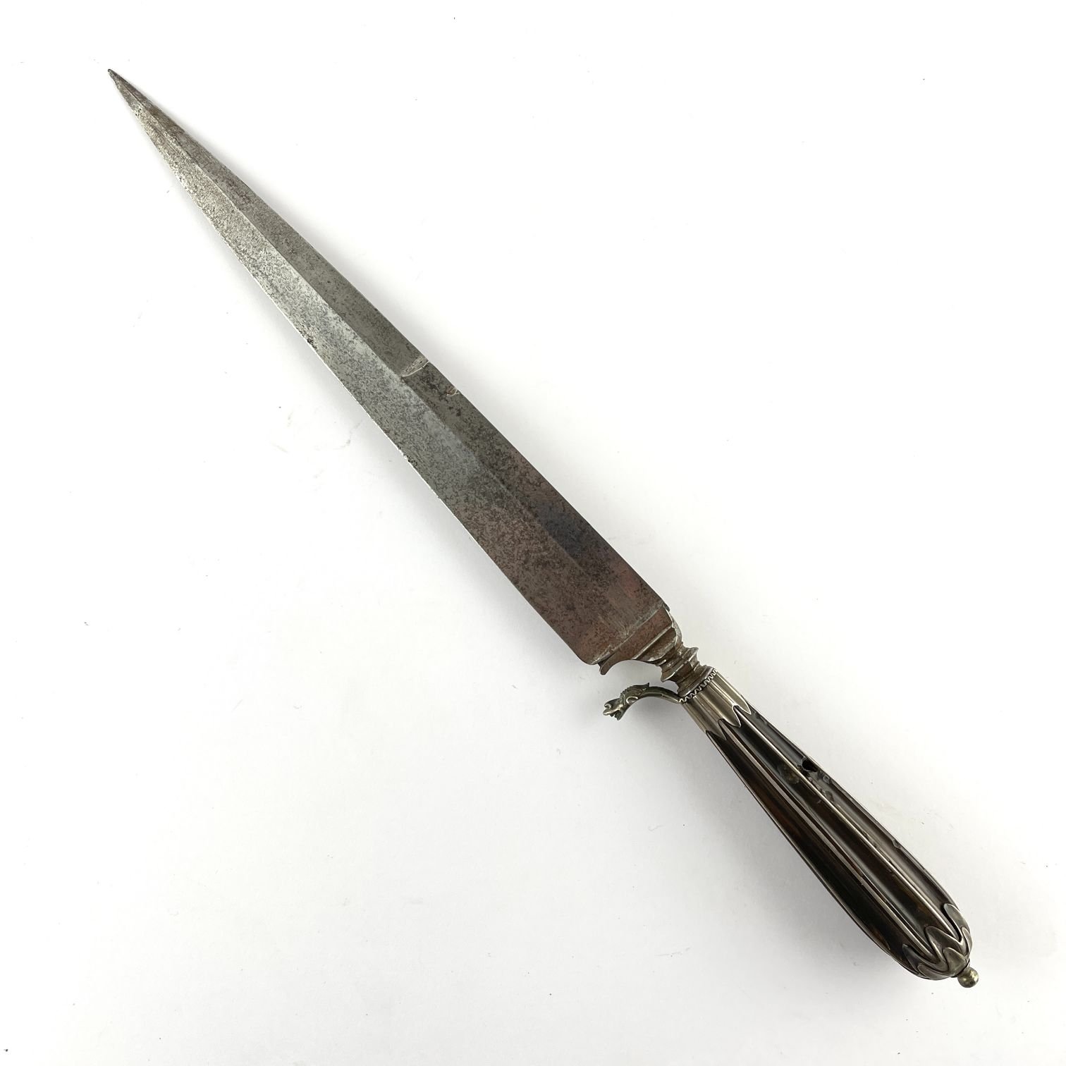 Cuchillo mediterráneo