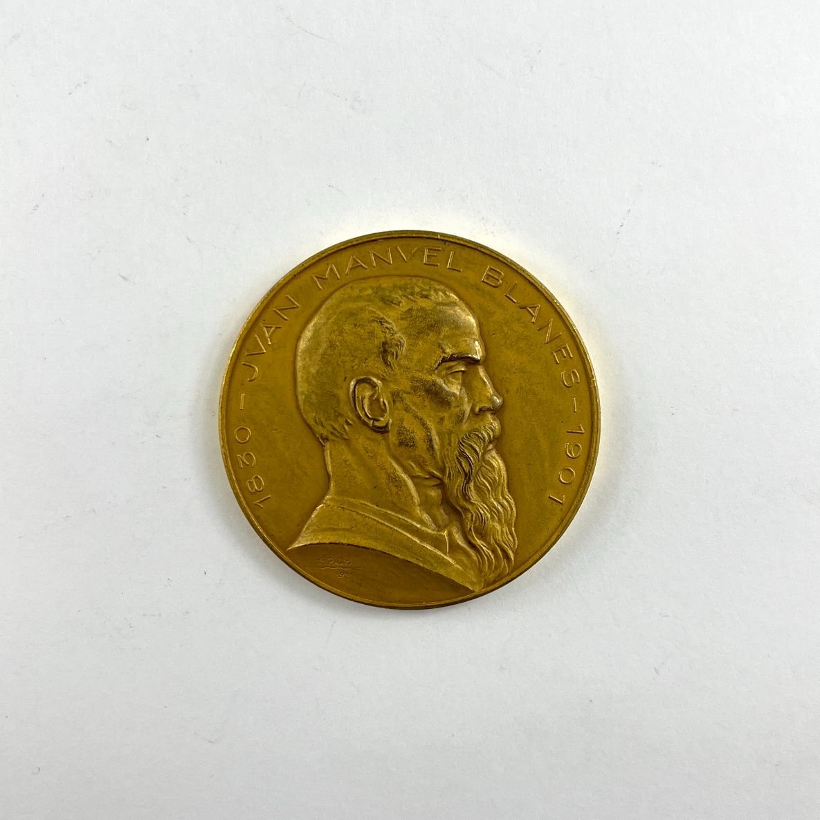 Medalla uruguaya en bronce