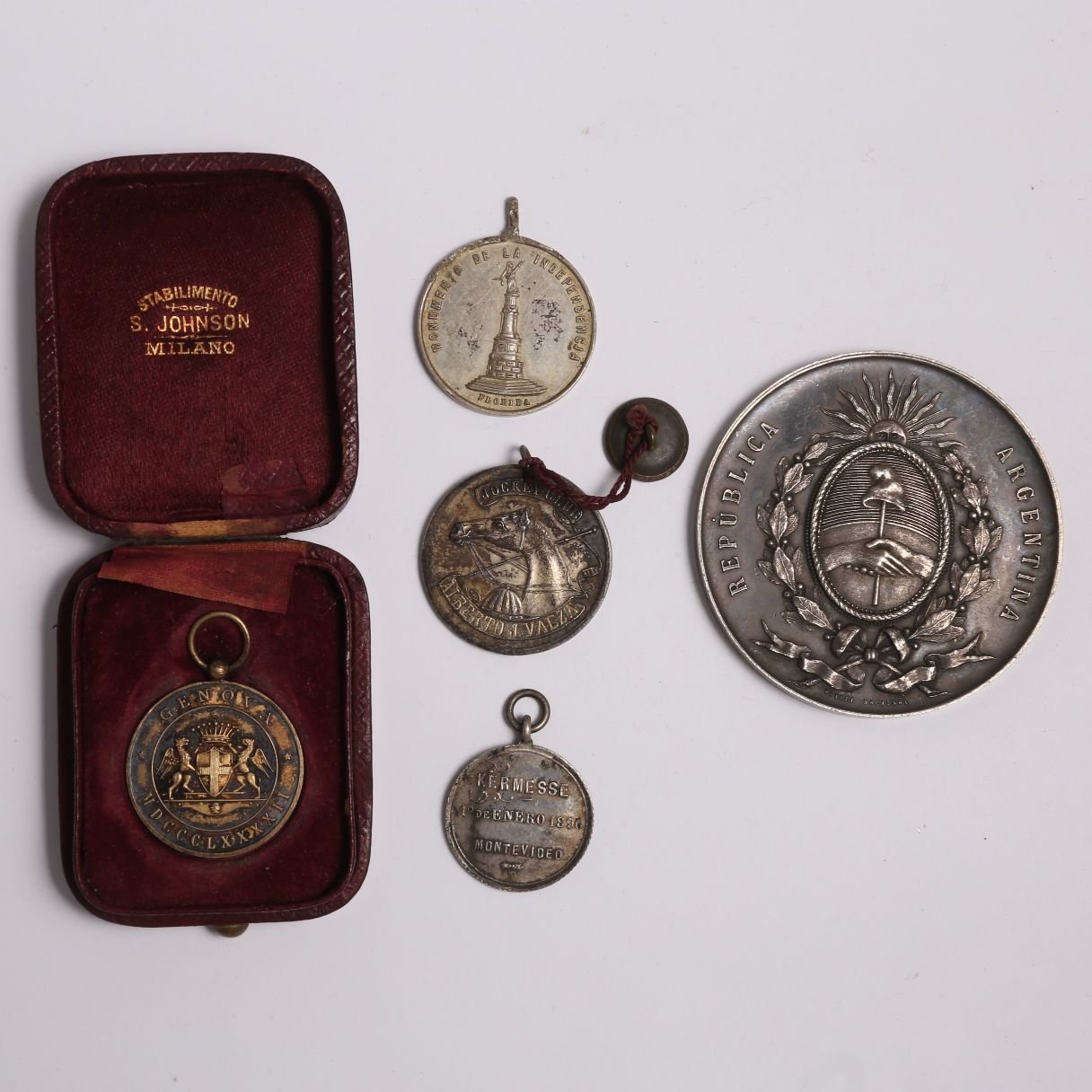 Medallas en plata y metal