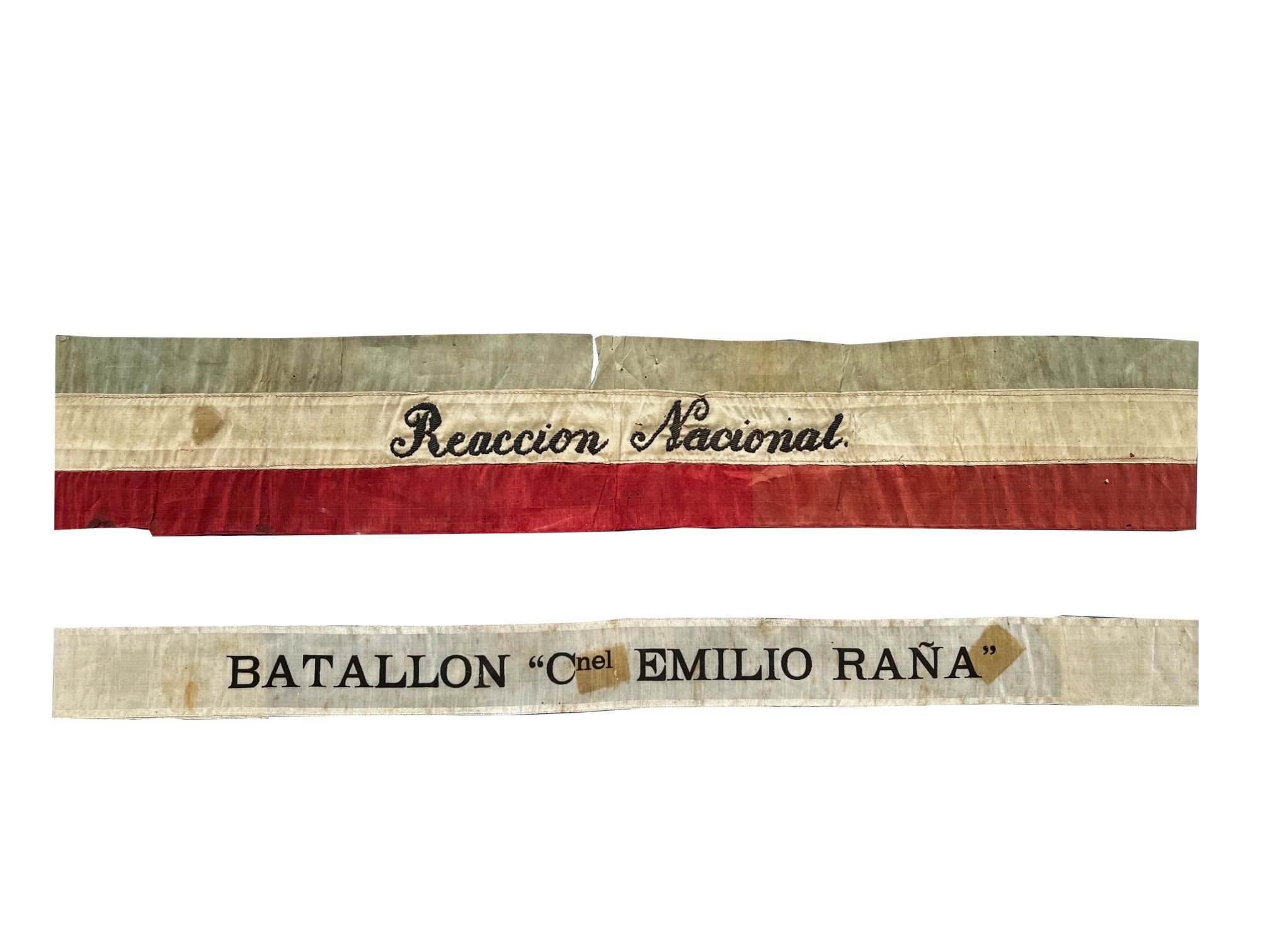 Dos divisas uruguayas