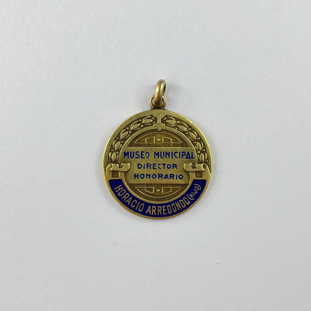 Medalla uruguaya en oro 18 K