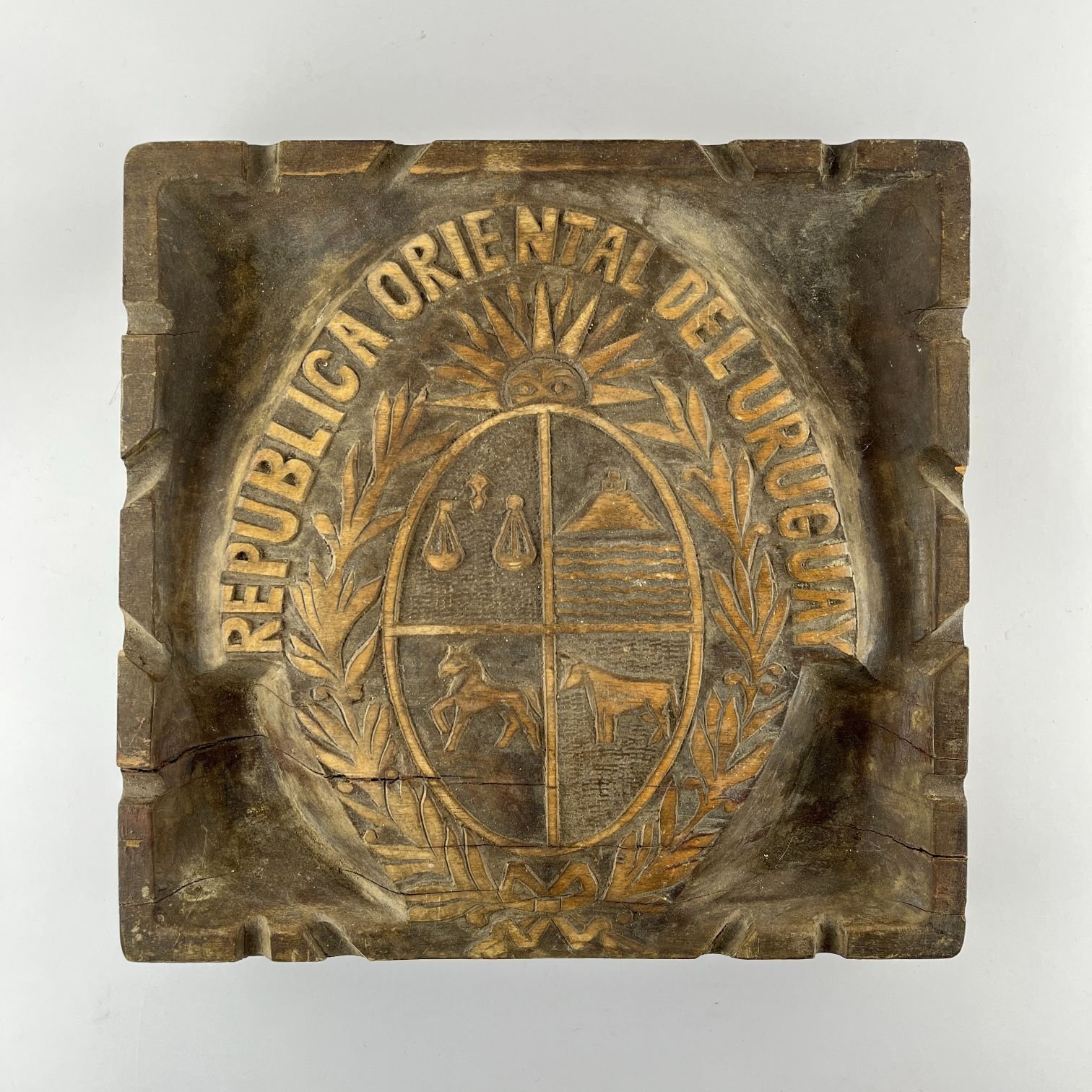 Escudo de armas uruguayo