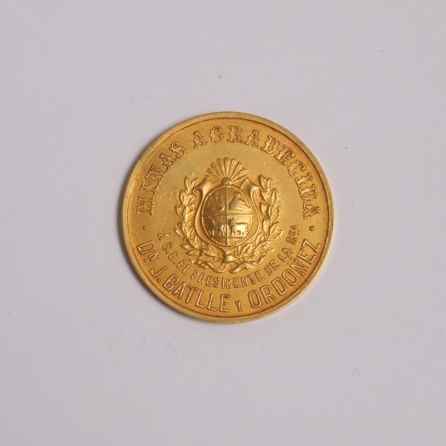 Medalla en oro José Batlle y Ordóñez - Imagen 2