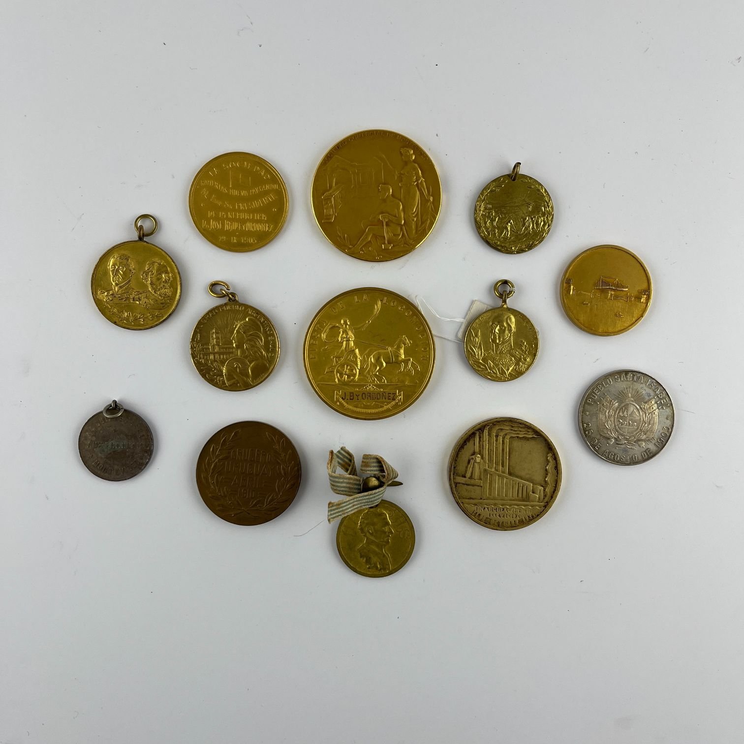 Medallas José Batlle y Ordóñez