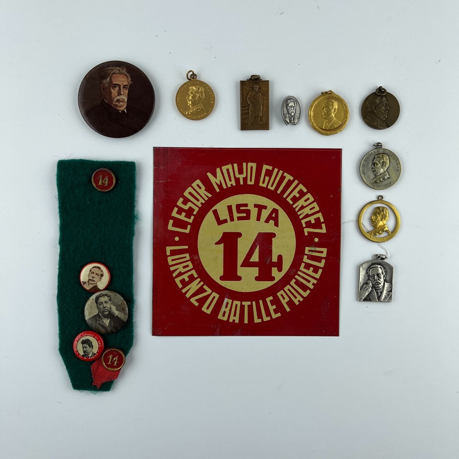 Quince piezas batllistas