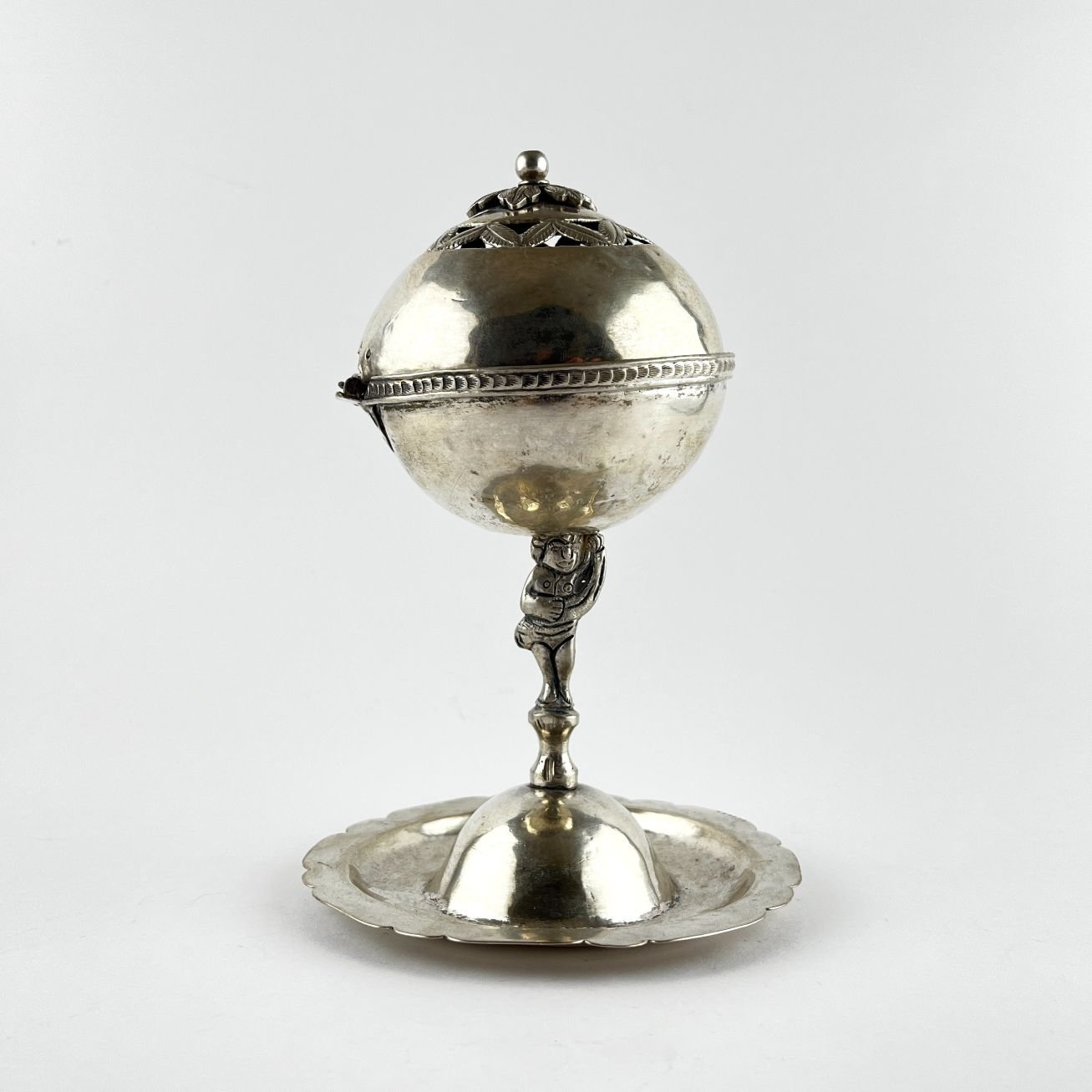 Sahumador hispanoamericano en plata