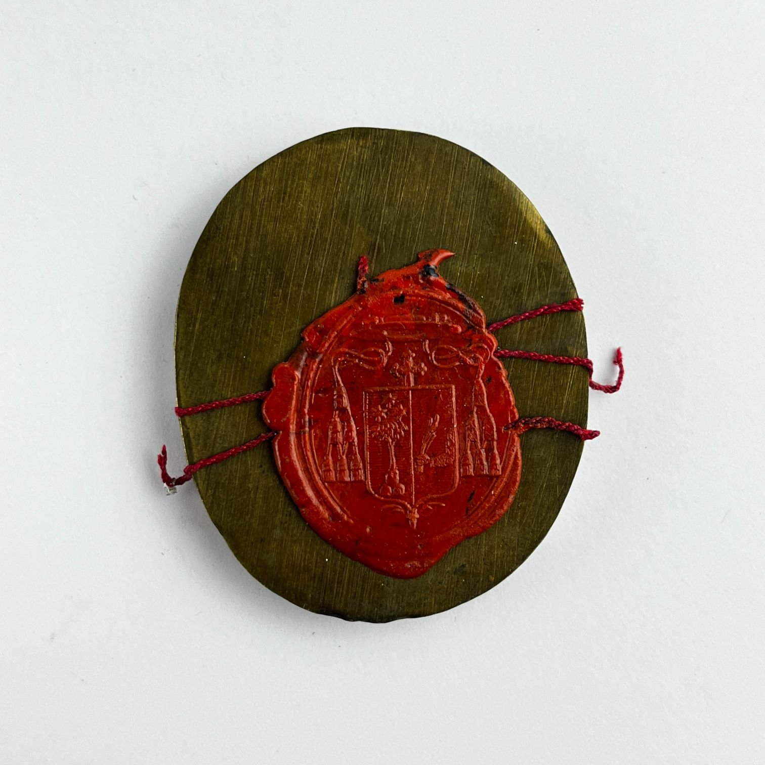 Relicario en madera - Imagen 4