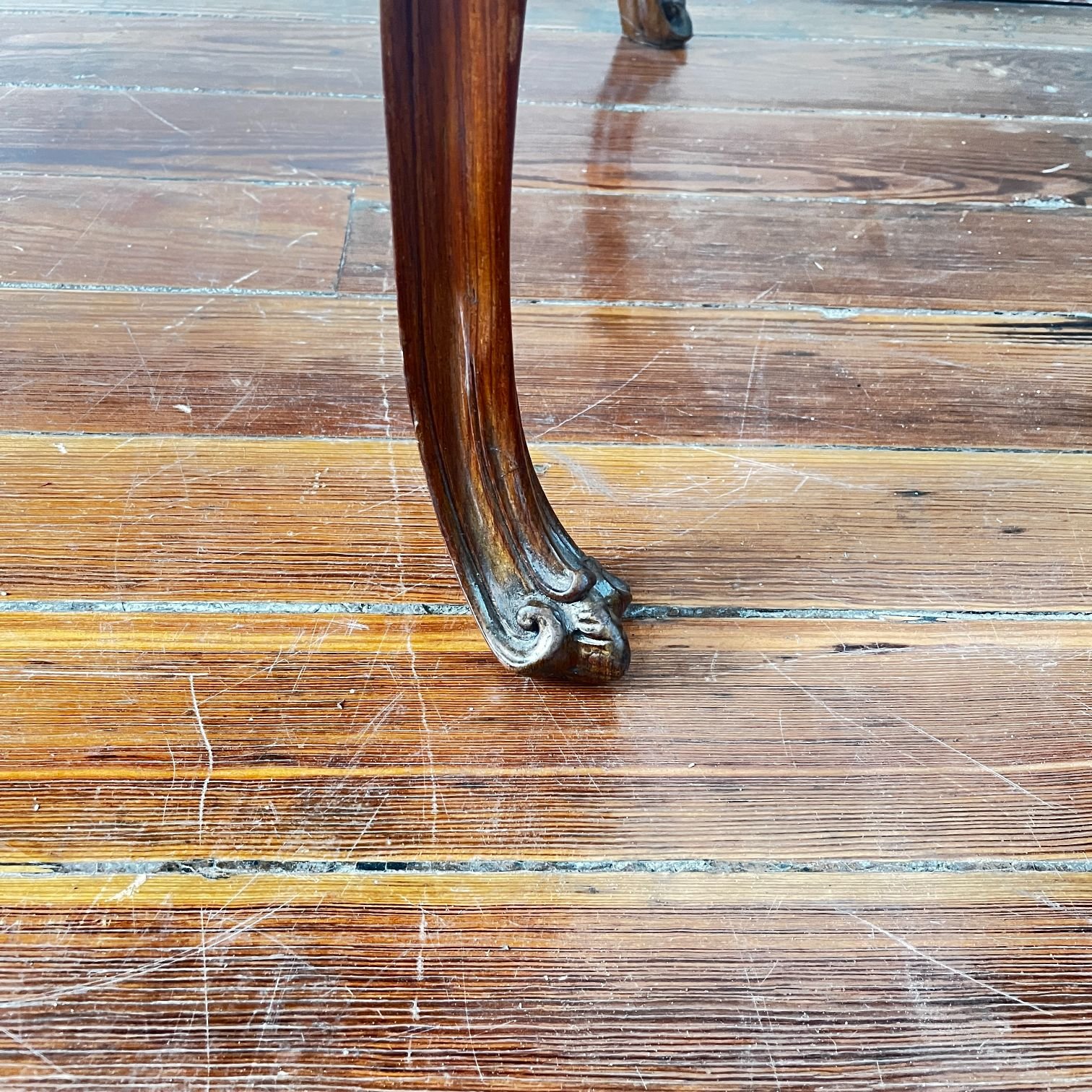 Mesa de arrimo lusobrasileña - Imagen 7